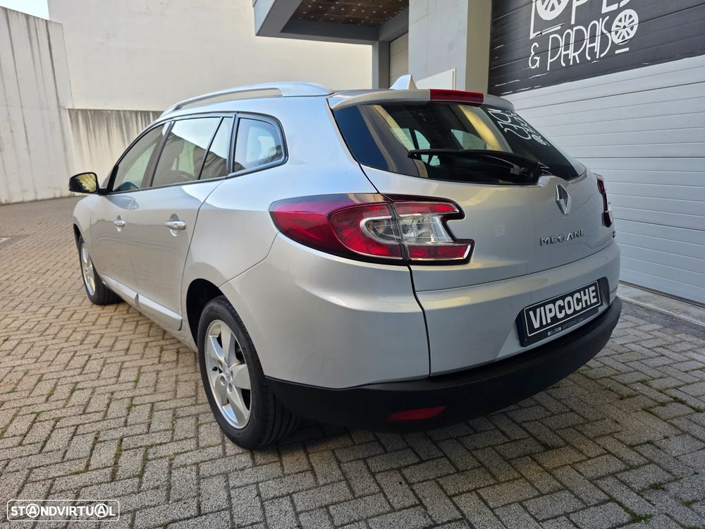 Renault Mégane Sport Tourer 1.5 dCi Dynamique SS - 31