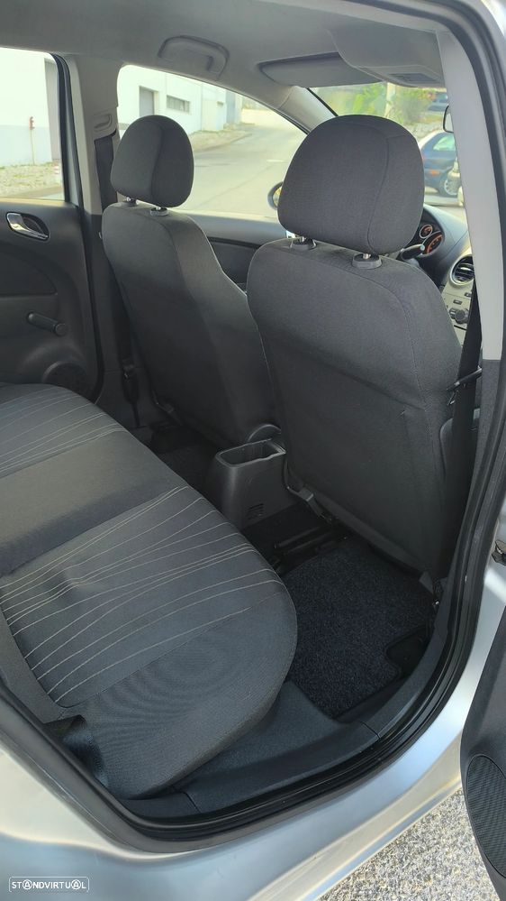 Opel Corsa 1.2 Cosmo - 40