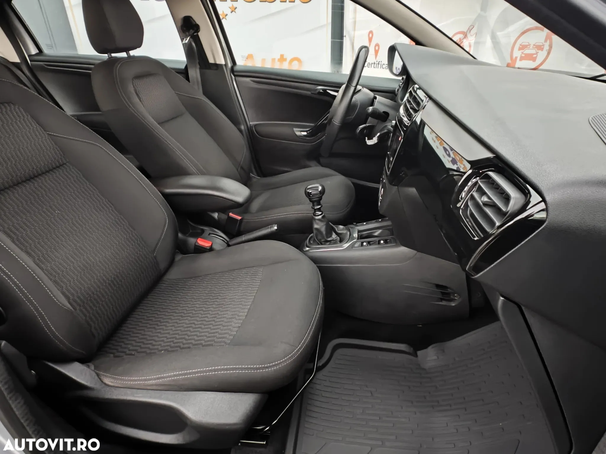Peugeot 301 1.5 BlueHDI FAP Allure - 12