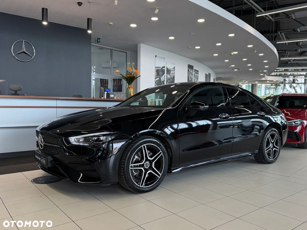 Mercedes-Benz CLA 200 AMG Line 7G-DCT - 3