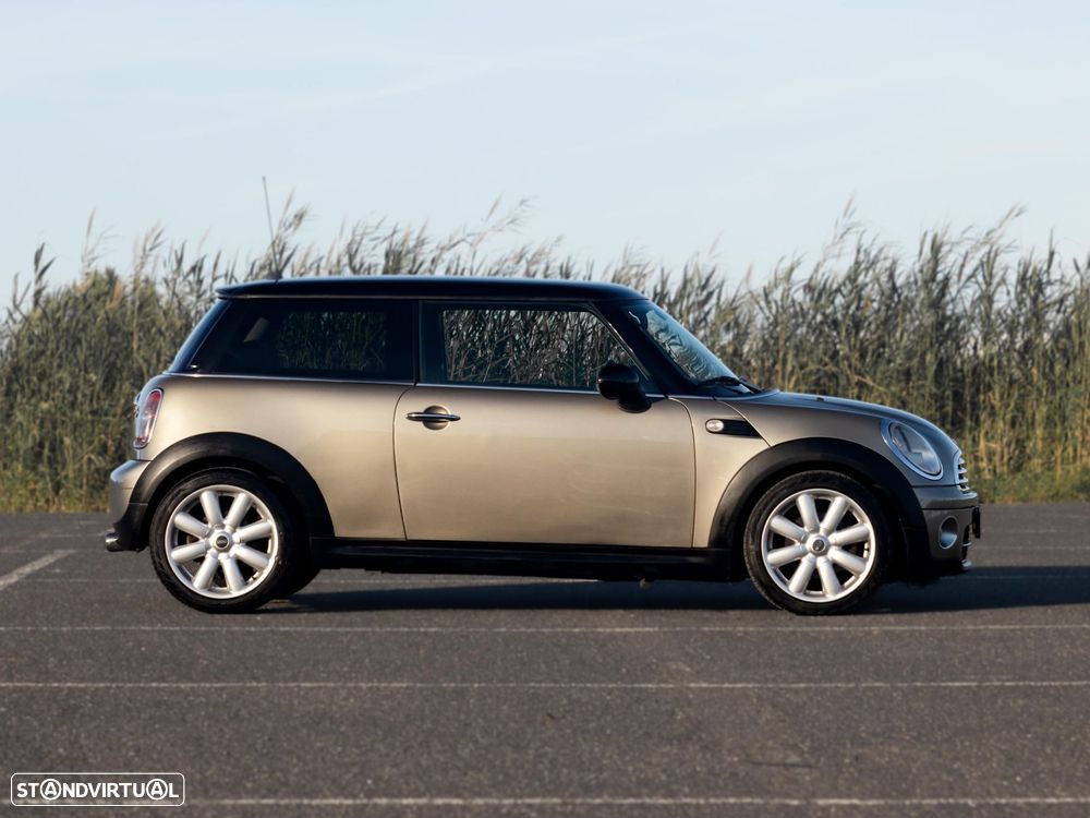 MINI 3 Portas Cooper D - 7