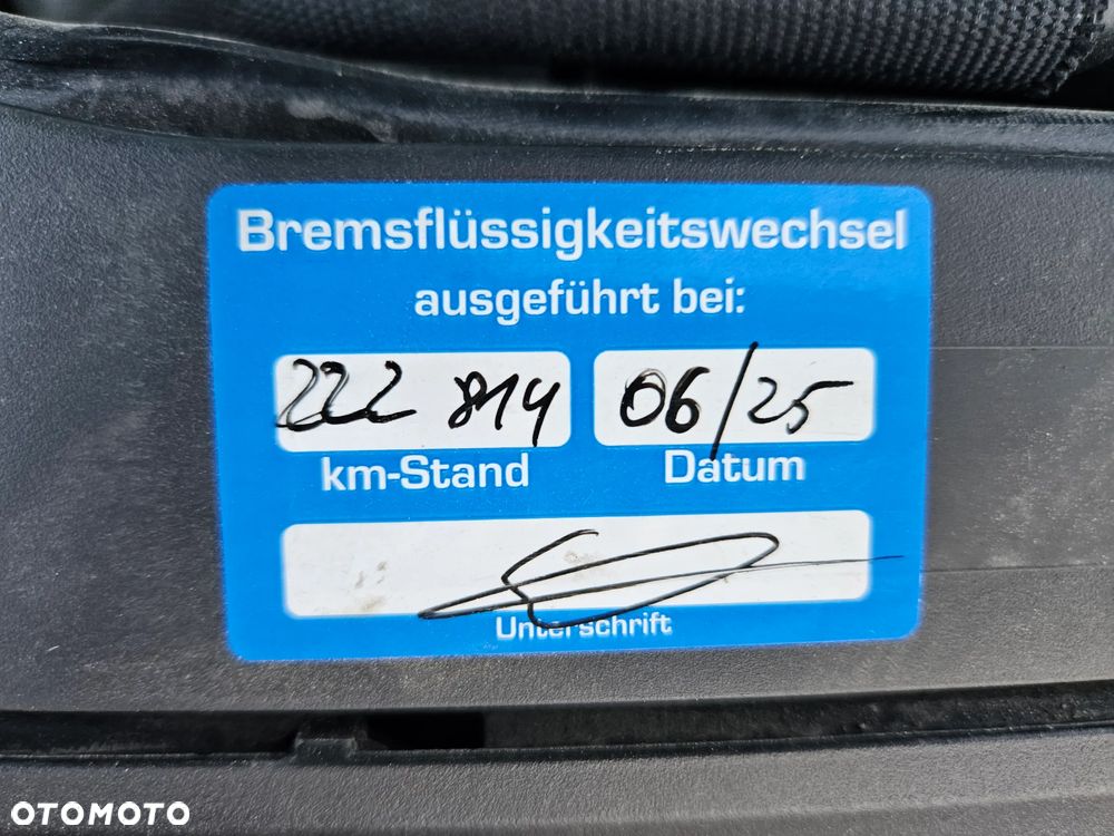 BMW Seria 5 520d Special Edition - 38
