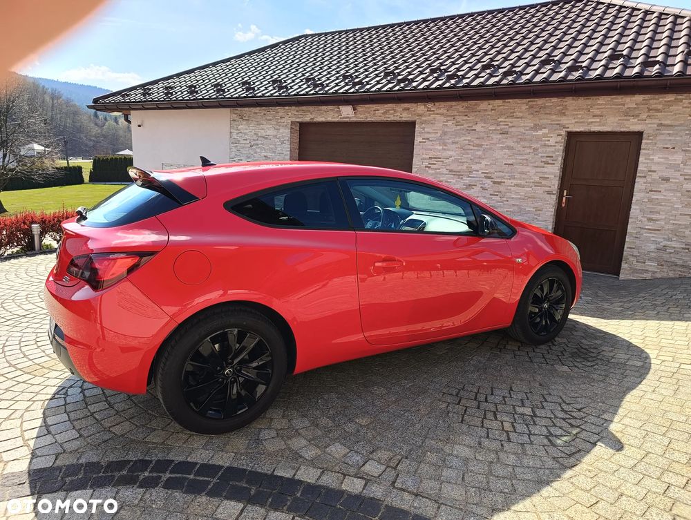 Opel Astra 1.4 Turbo - 11