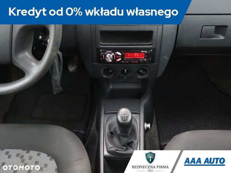 Skoda Fabia - 14