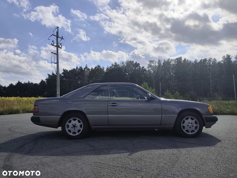 Mercedes-Benz W124 (1984-1993) - 9