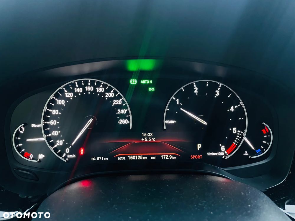 BMW Seria 5 518d Advantage sport - 23