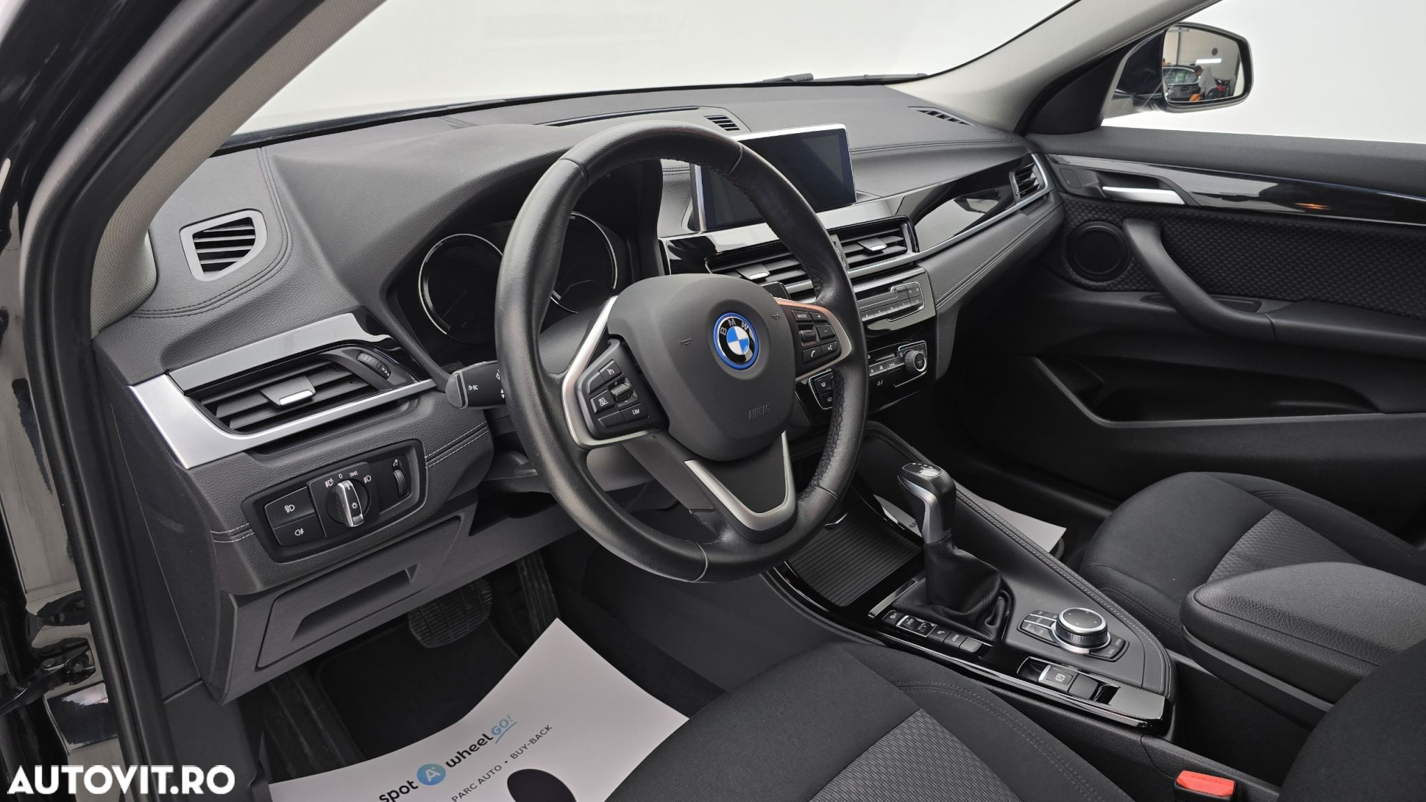 BMW X2 xDrive25e AT PHEV - 13