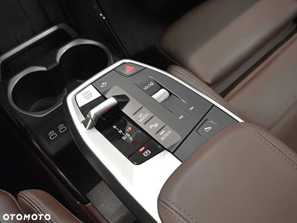 BMW X1 - 15