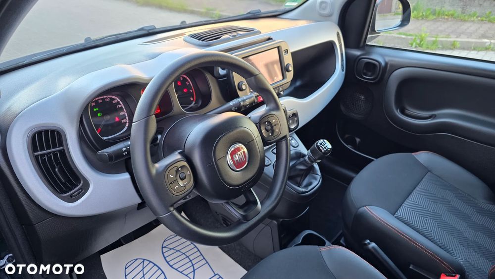 Fiat Panda 1.0 GSE Hybrid GARMIN - 15