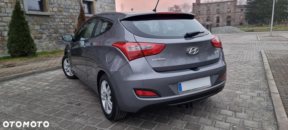 Hyundai i30 1.4 Comfort - 10
