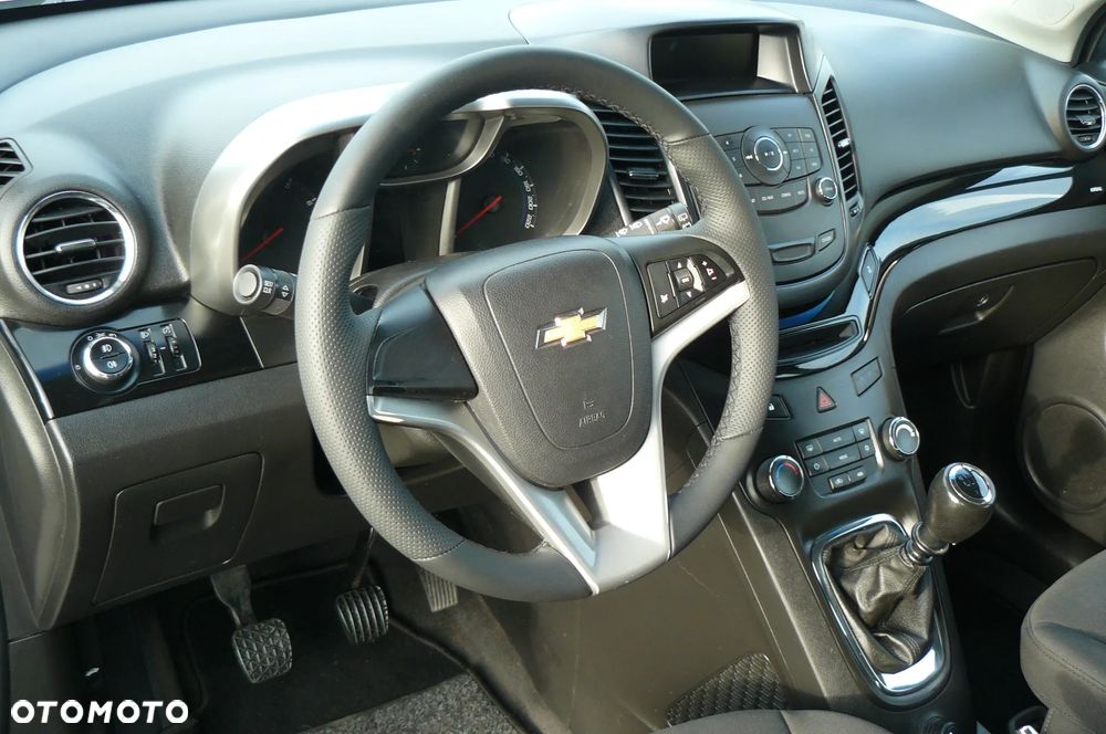 Chevrolet Orlando - 12