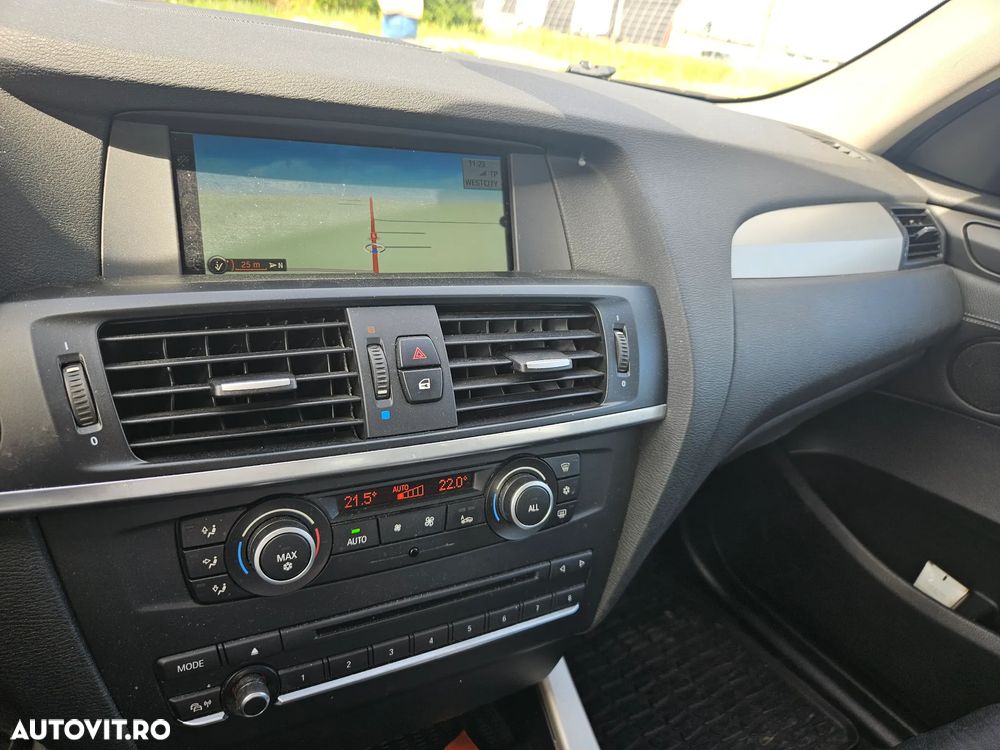 BMW X3 xDrive20d - 13