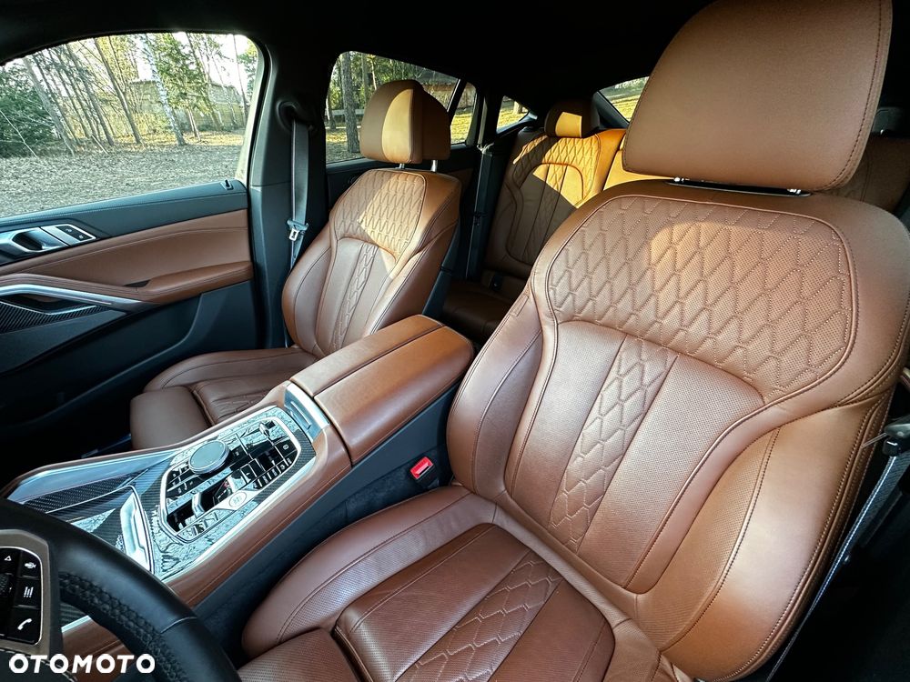 BMW X6 - 8