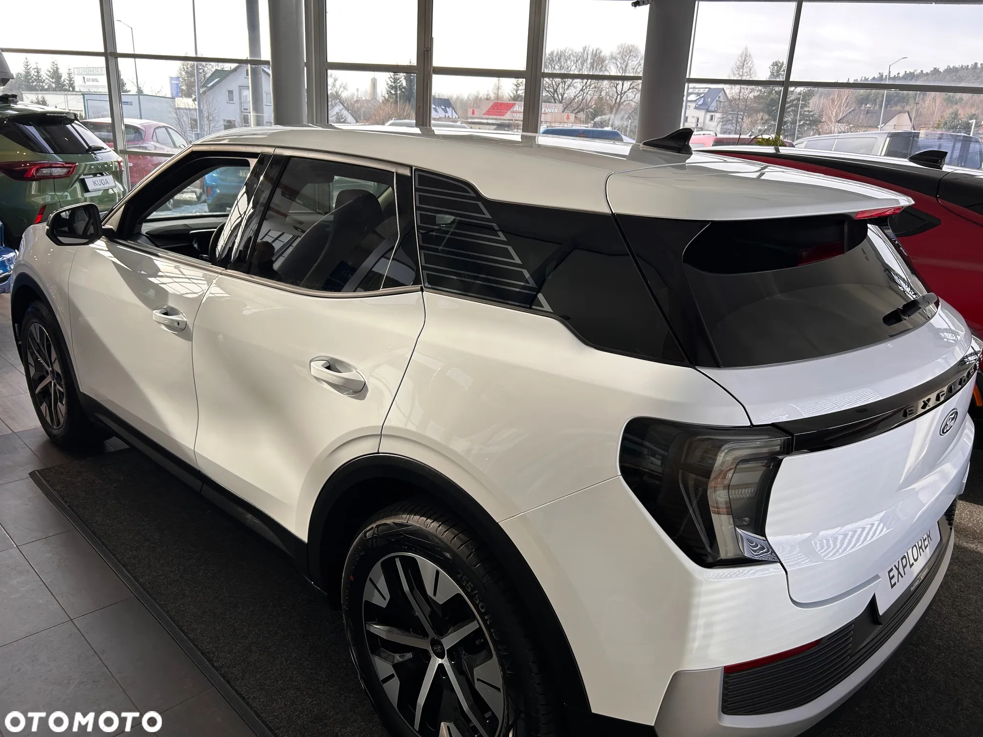 Ford Explorer 77kWh RWD - 3