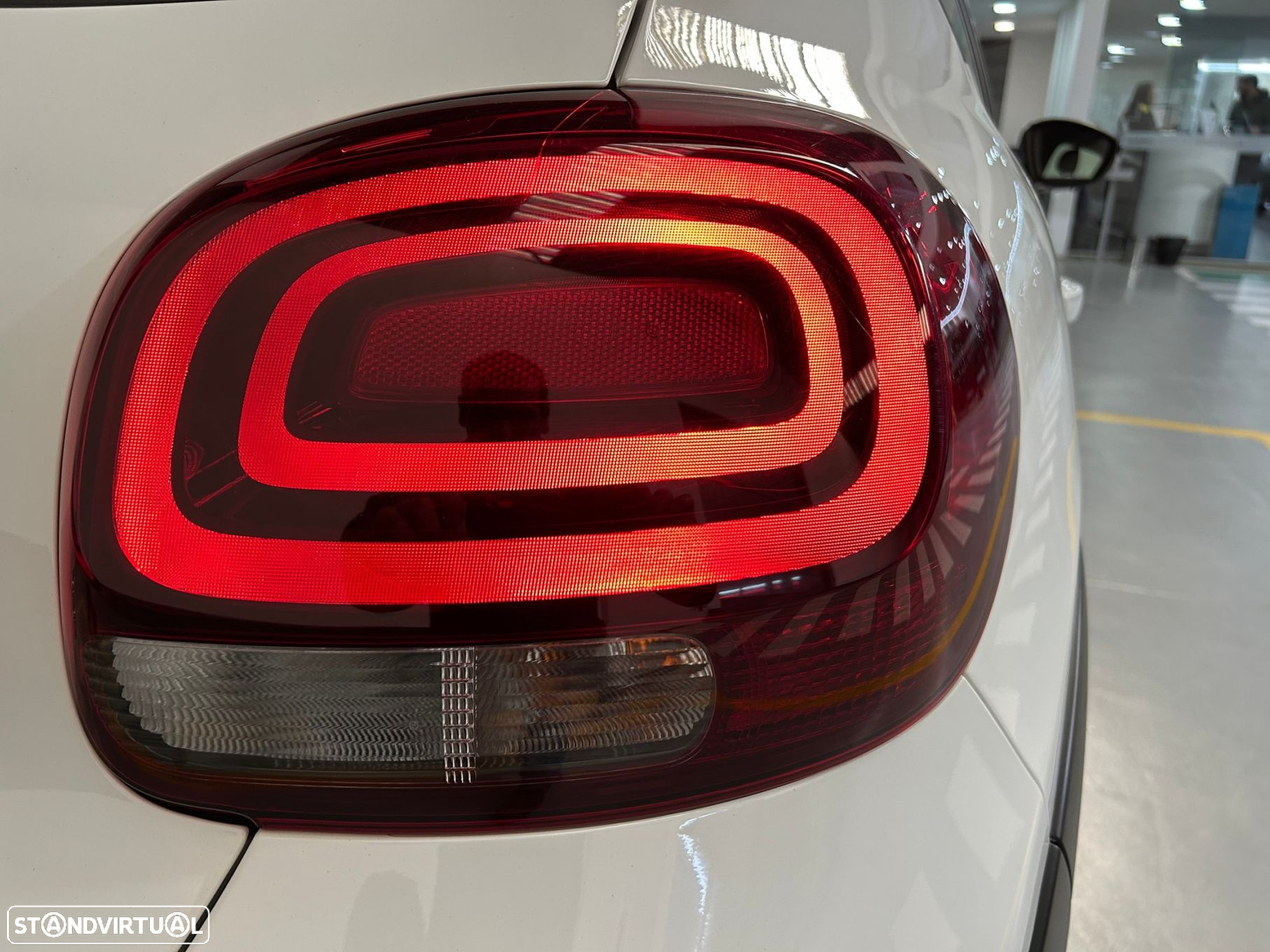 Citroën C3 1.2 PureTech C-Series - 10
