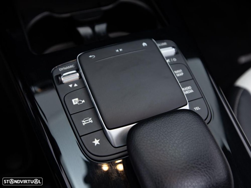 Mercedes-Benz CLA 220 d AMG Line Aut. - 22