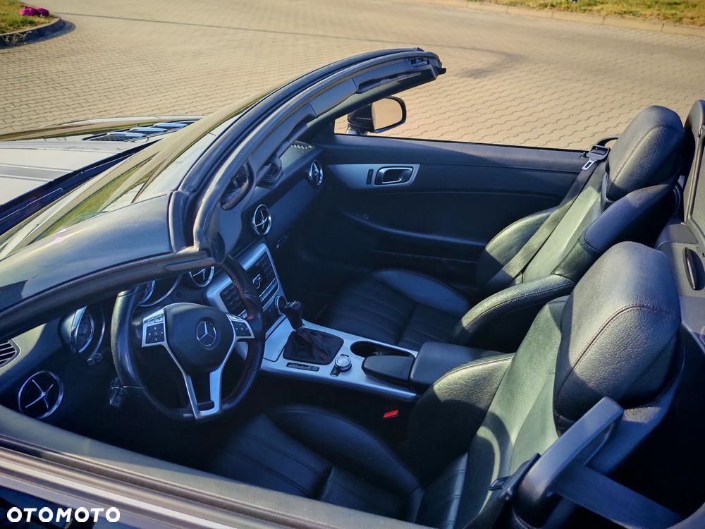 Mercedes-Benz SLK 200 BlueEFFICIENCY 7G-TRONIC Edition 1 - 31