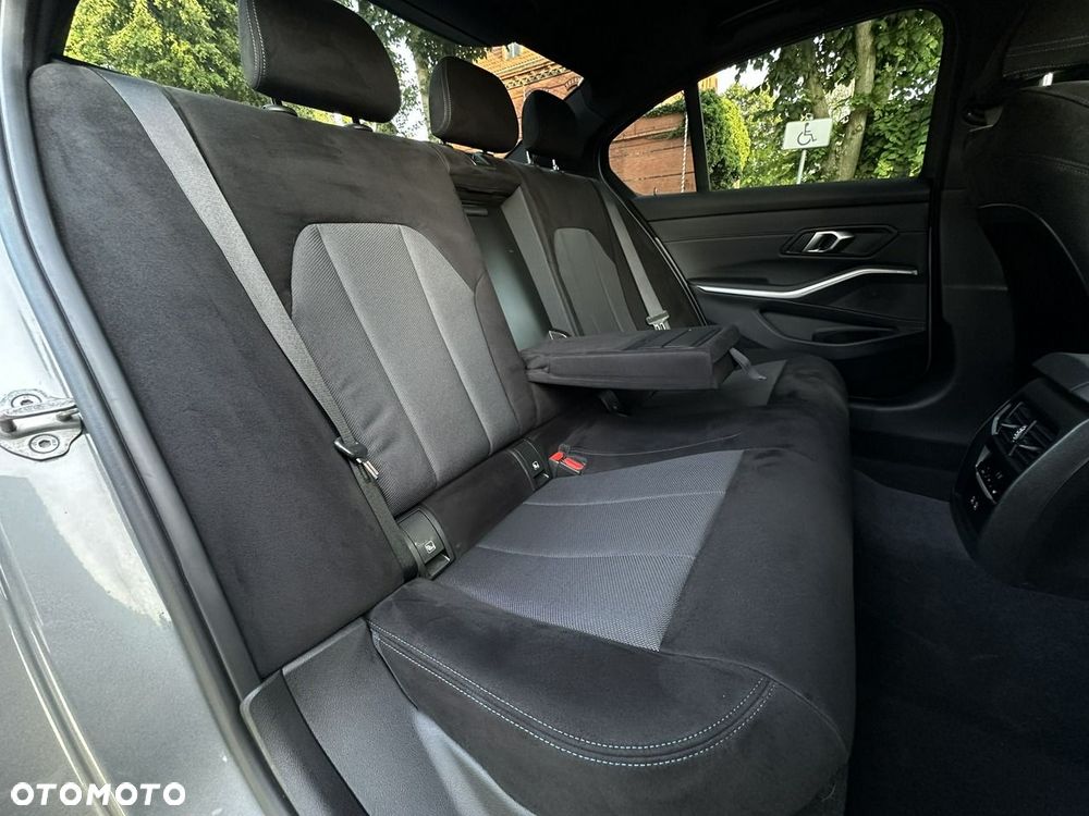 BMW Seria 3 - 9