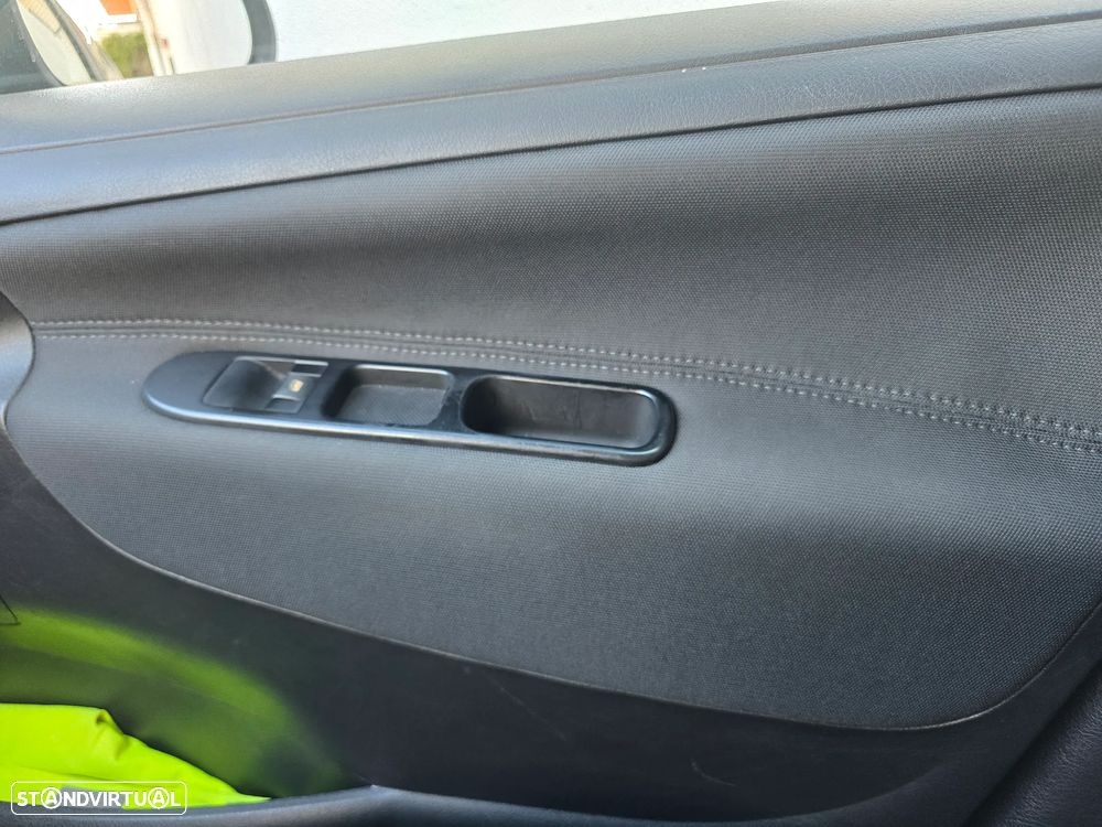 Peugeot 207 1.4 HDi Sport - 27