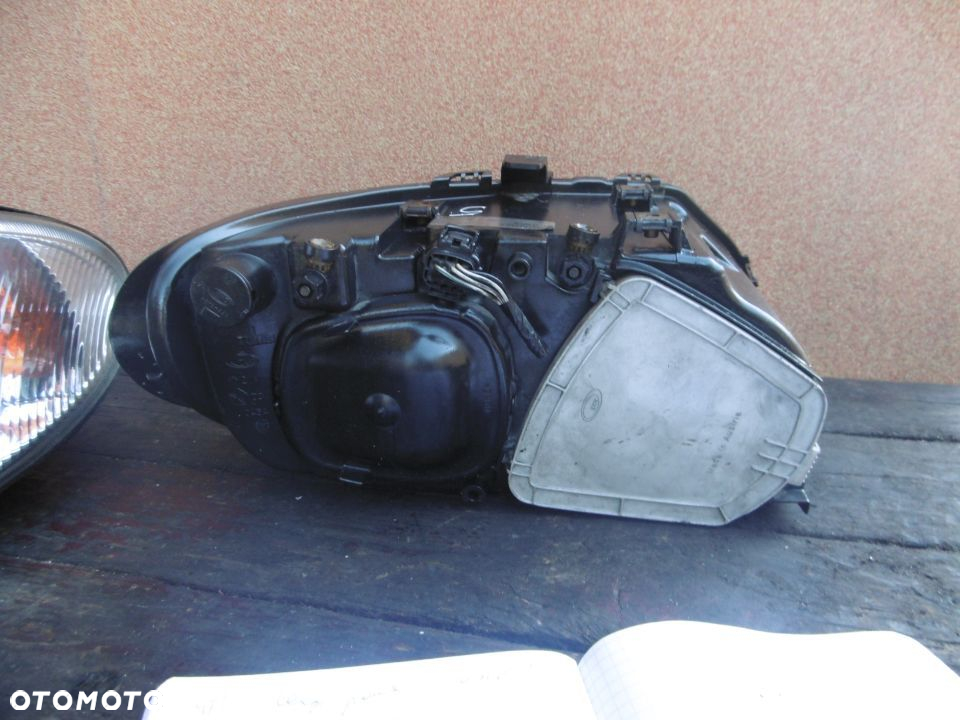 Lampa lewa CHRYSLER VOYAGER ZKW EUROPA - 4
