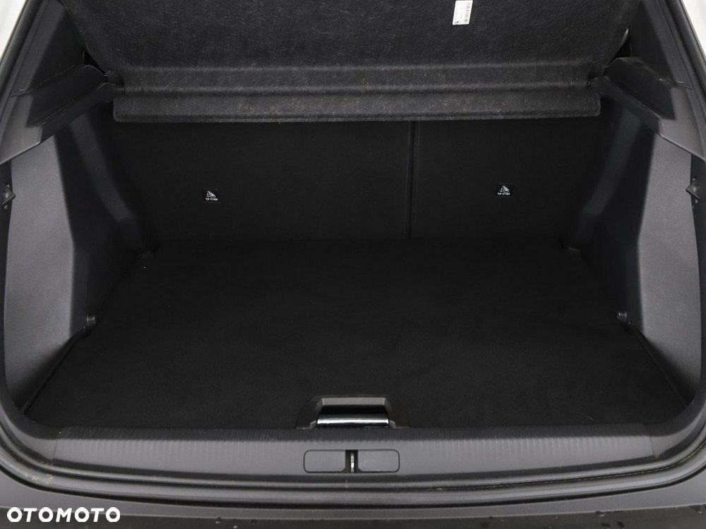 Peugeot 2008 1.2 PureTech GT Line S&S - 21