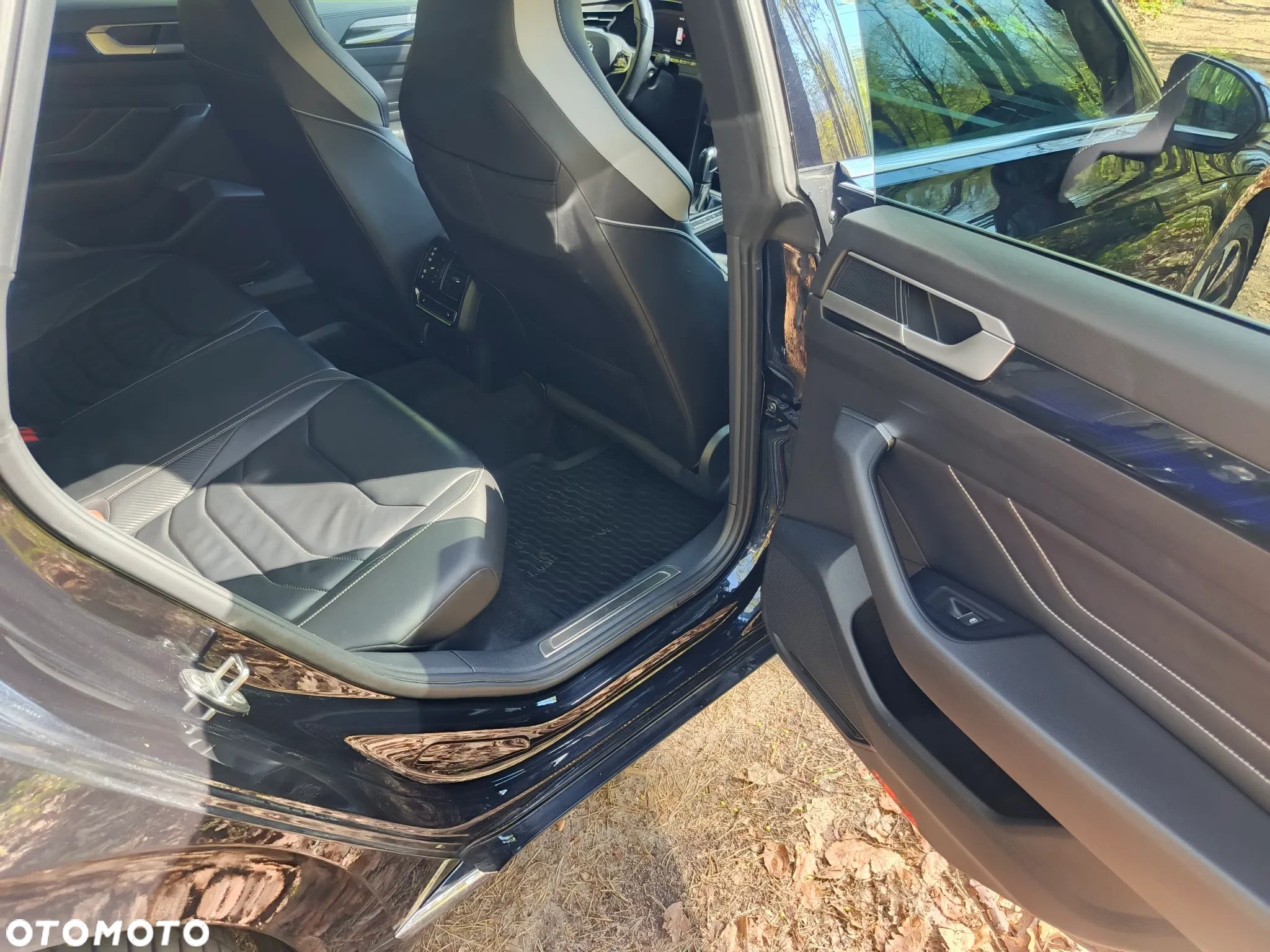 Volkswagen Arteon Shooting Brake 1.4 eHybrid OPF DSG R-Line - 11