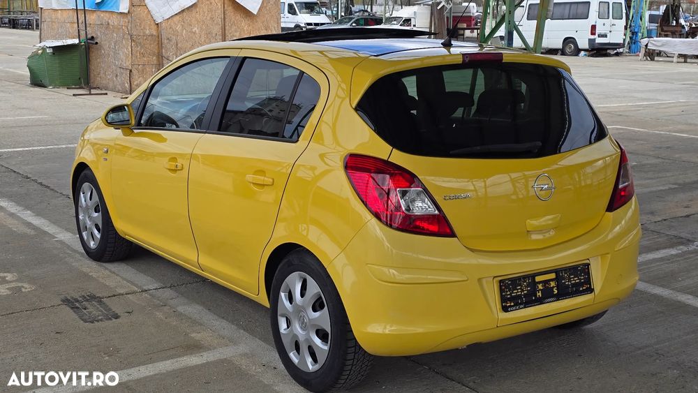 Opel Corsa 1.2i Easytronic Cosmo - 6