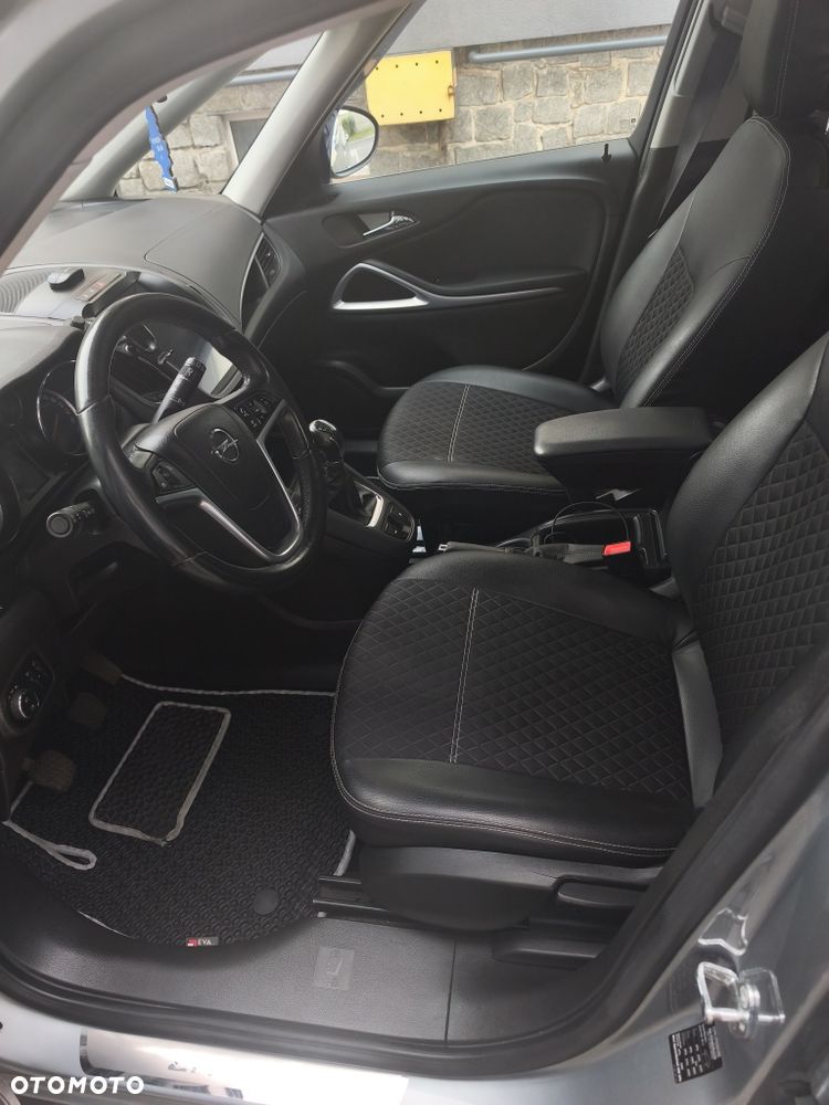 Opel Zafira - 5