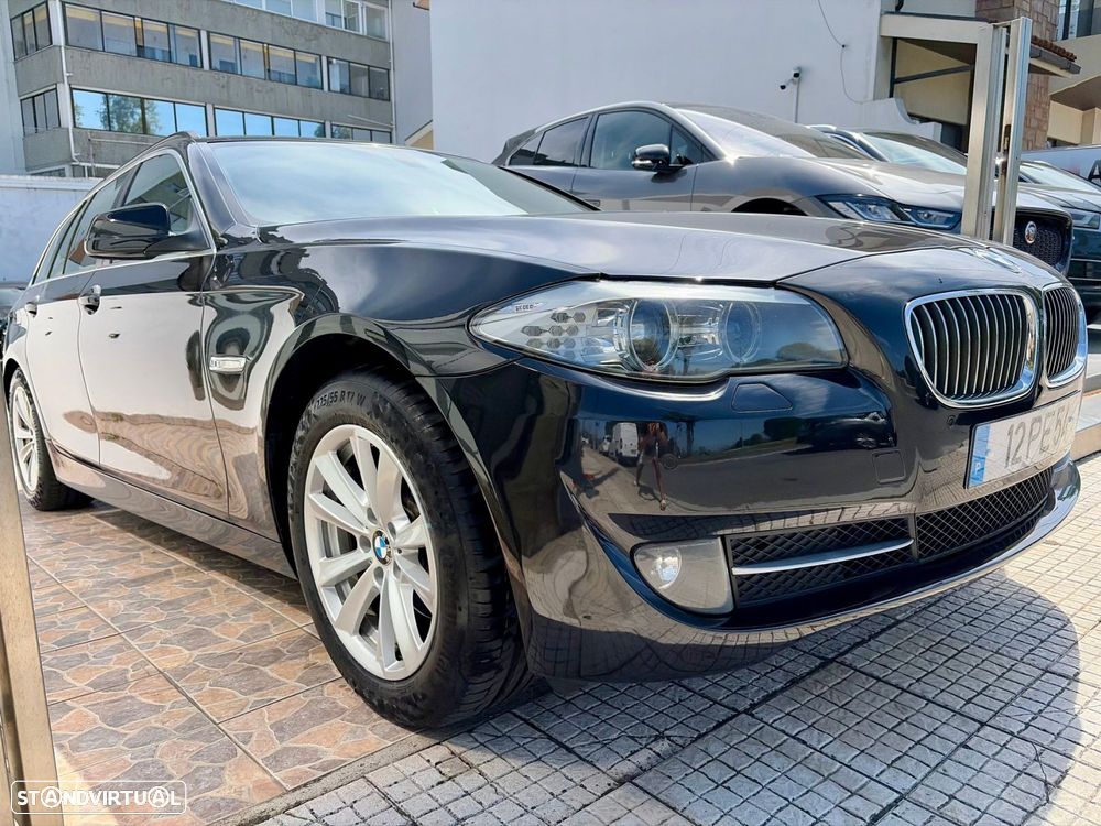 BMW 520 d Line Luxury - 1