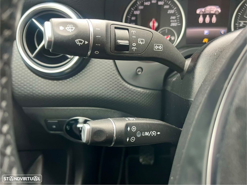 Mercedes-Benz A 180 CDi BE AMG Line - 16