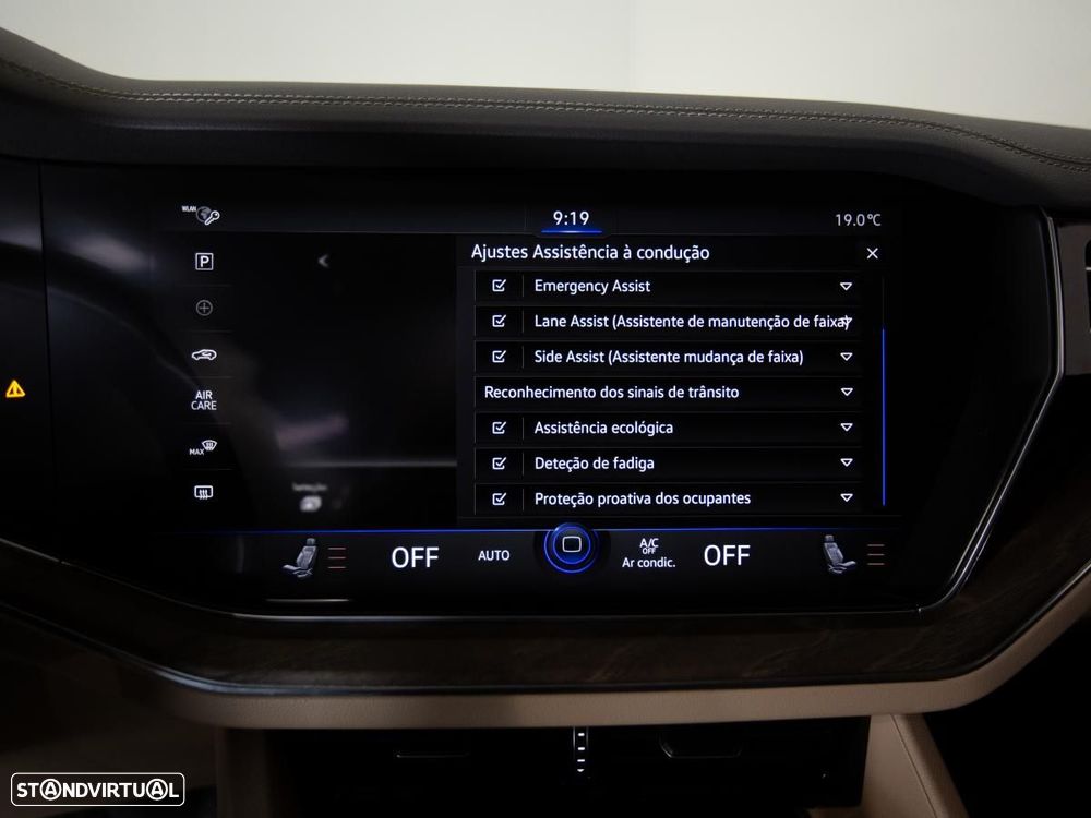 VW Touareg 3.0 TDI V6 Elegance Plus - 34