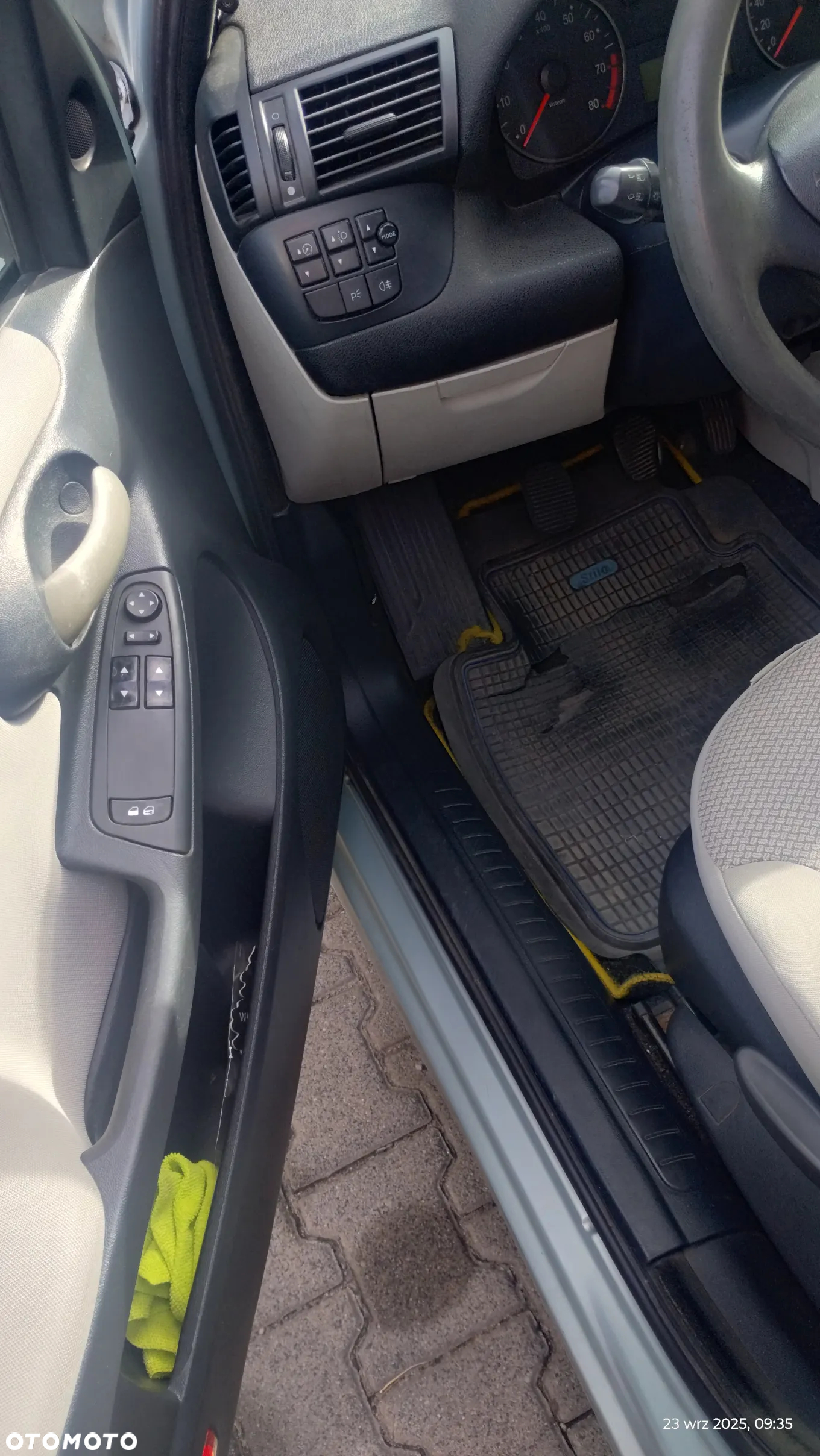 Fiat Stilo 1.4 16V Actual - 8