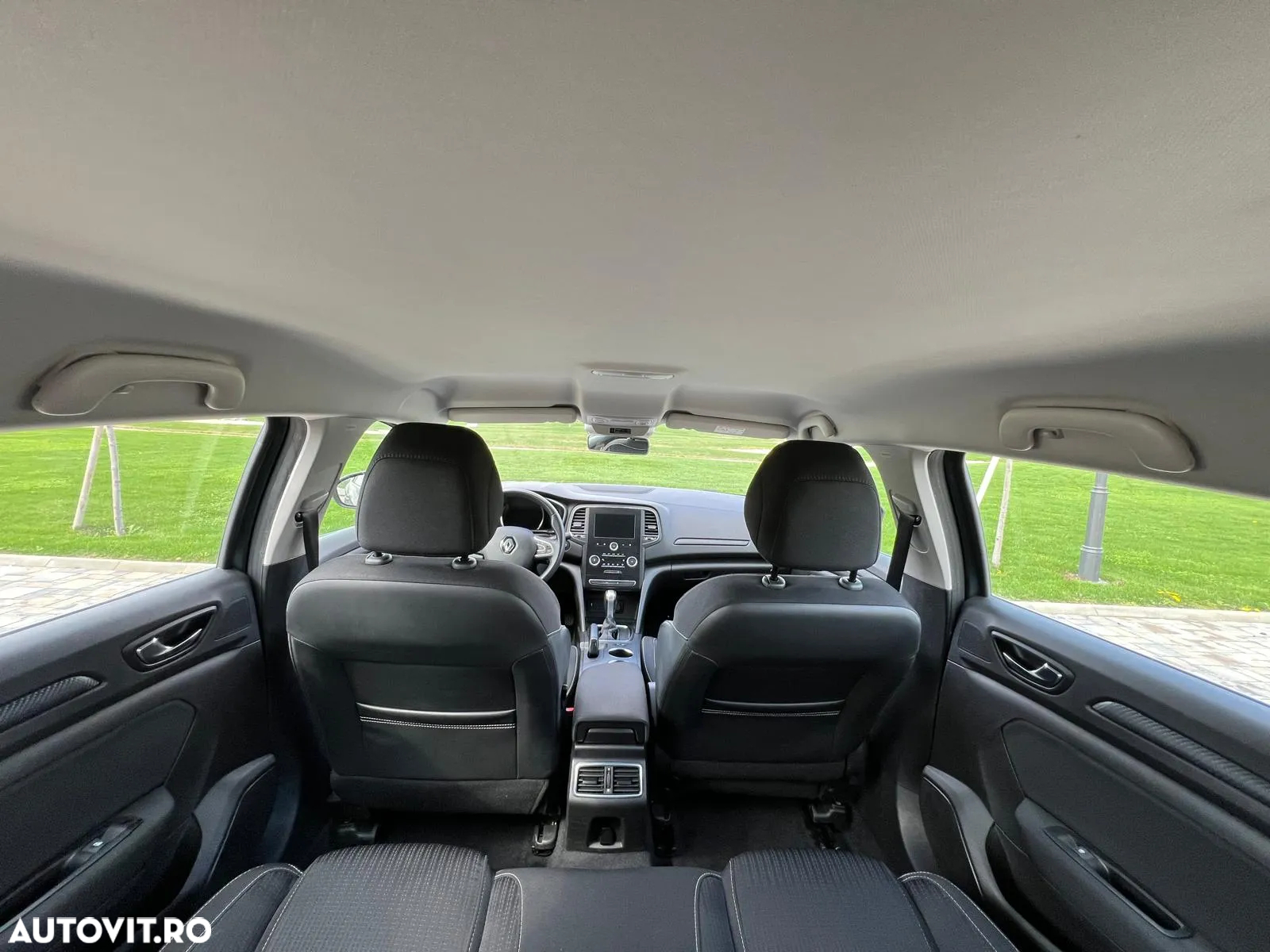 Renault Megane BLUE dCi EDC Intens - 6