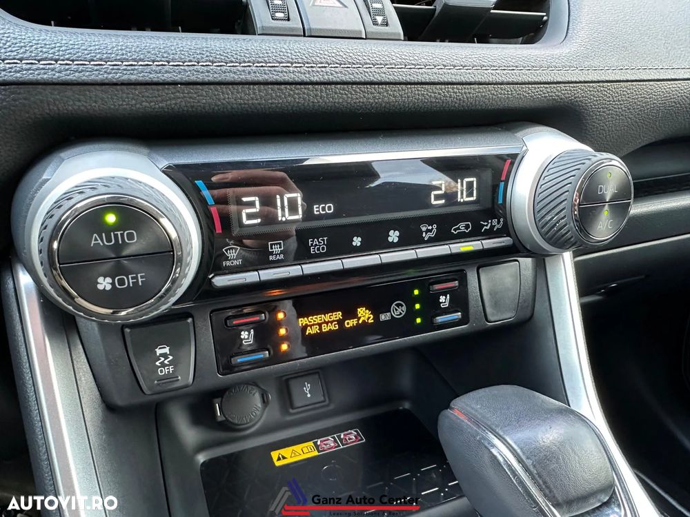 Toyota RAV4 2.5 VVT-iE 4x4 Luxury Plus - 23