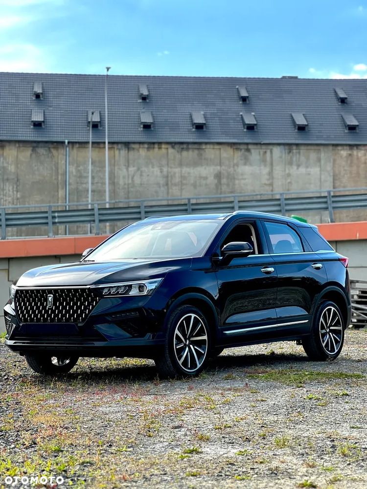 Bestune T77 1.5T Business DCT - 2