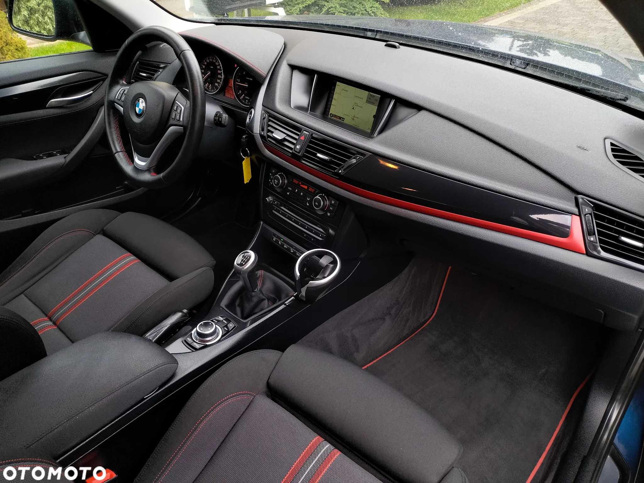 BMW X1 xDrive18d Sport Line - 17