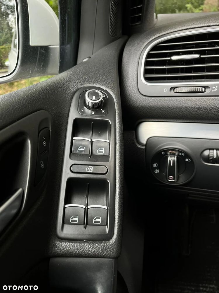 Volkswagen Golf VI 2.0 TSI GTI - 18