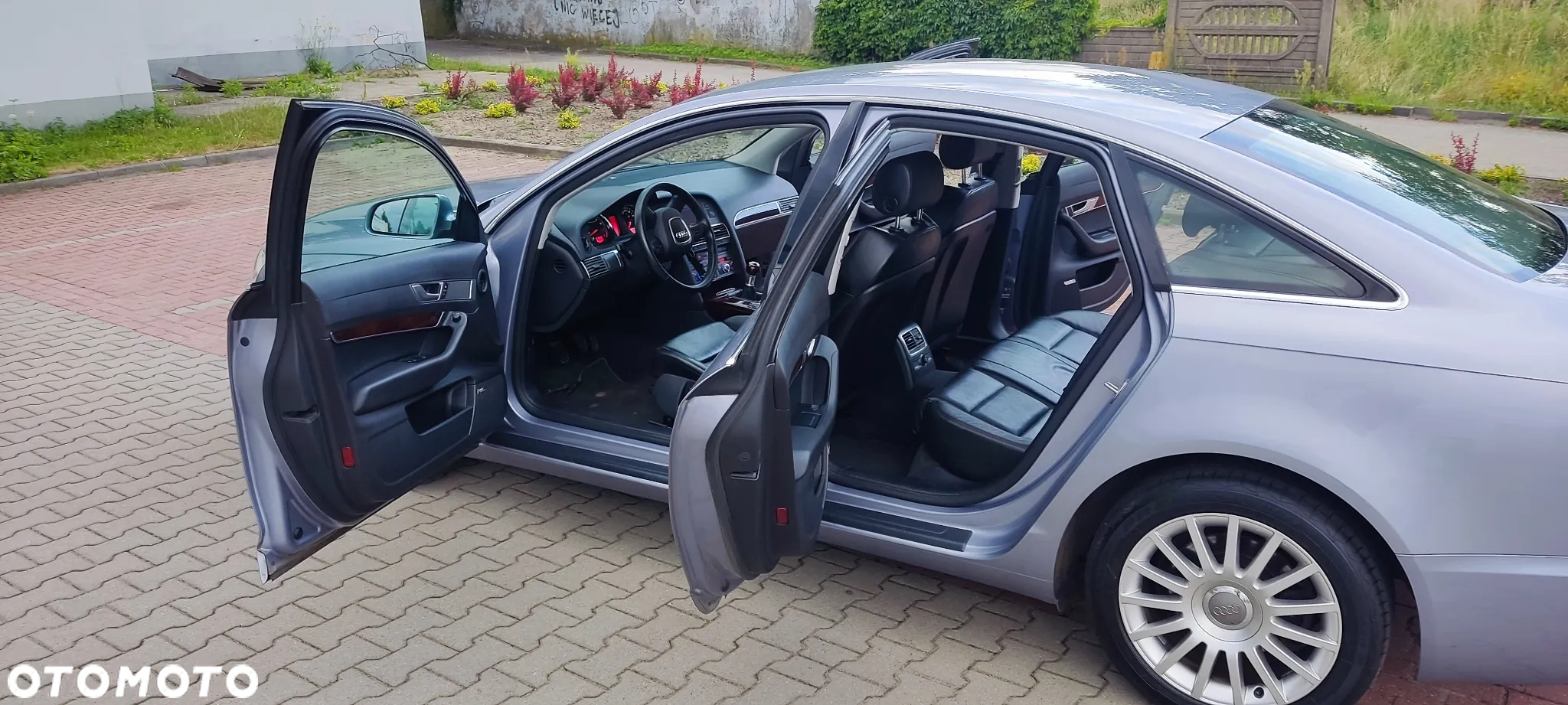 Audi A6 2.4 - 5