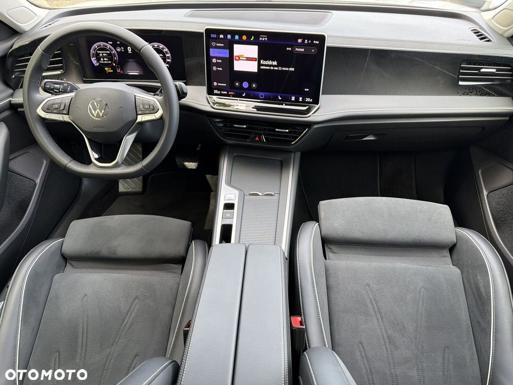 Volkswagen Passat - 22