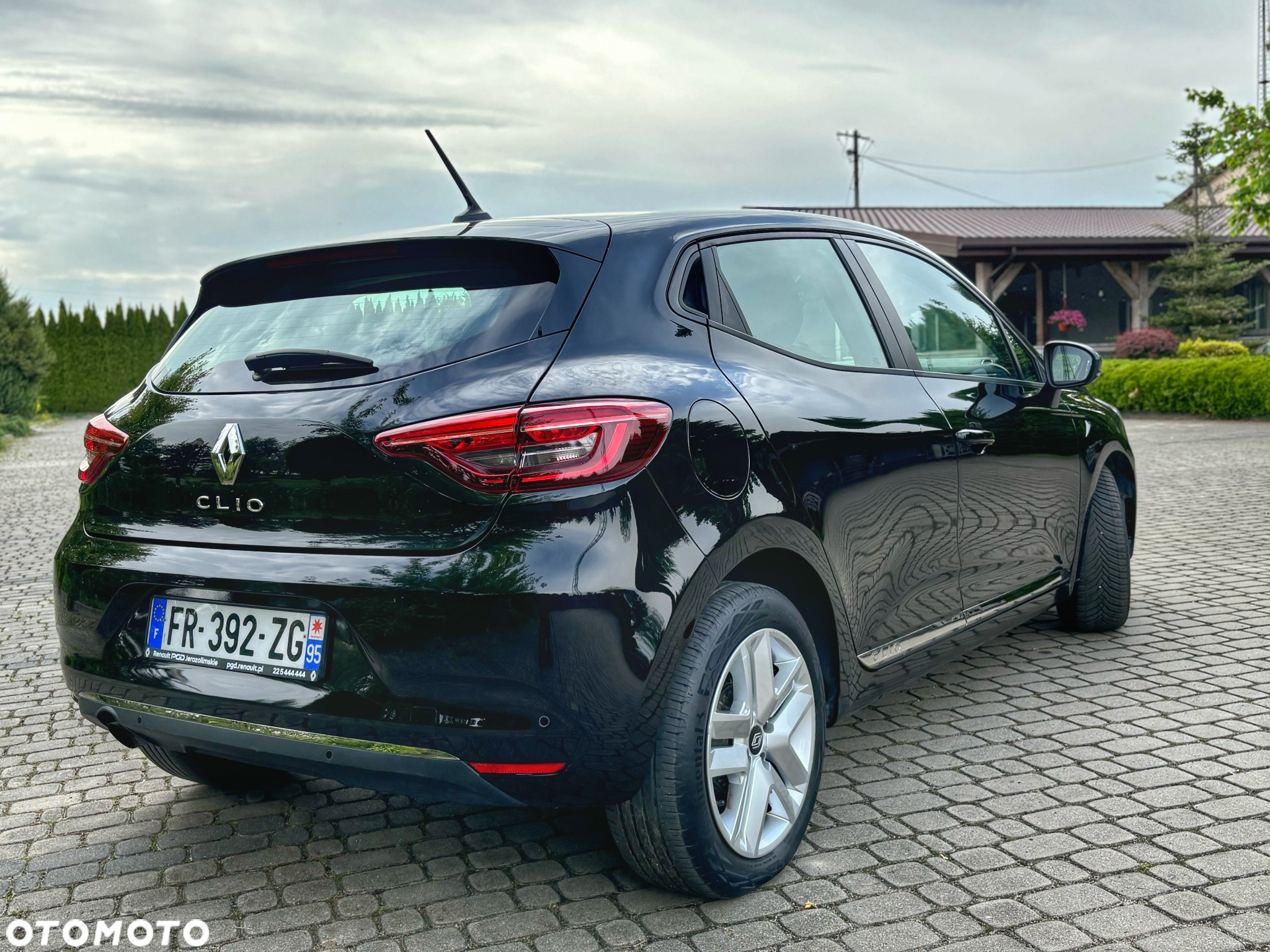 Renault Clio SCe 75 EXPERIENCE - 8