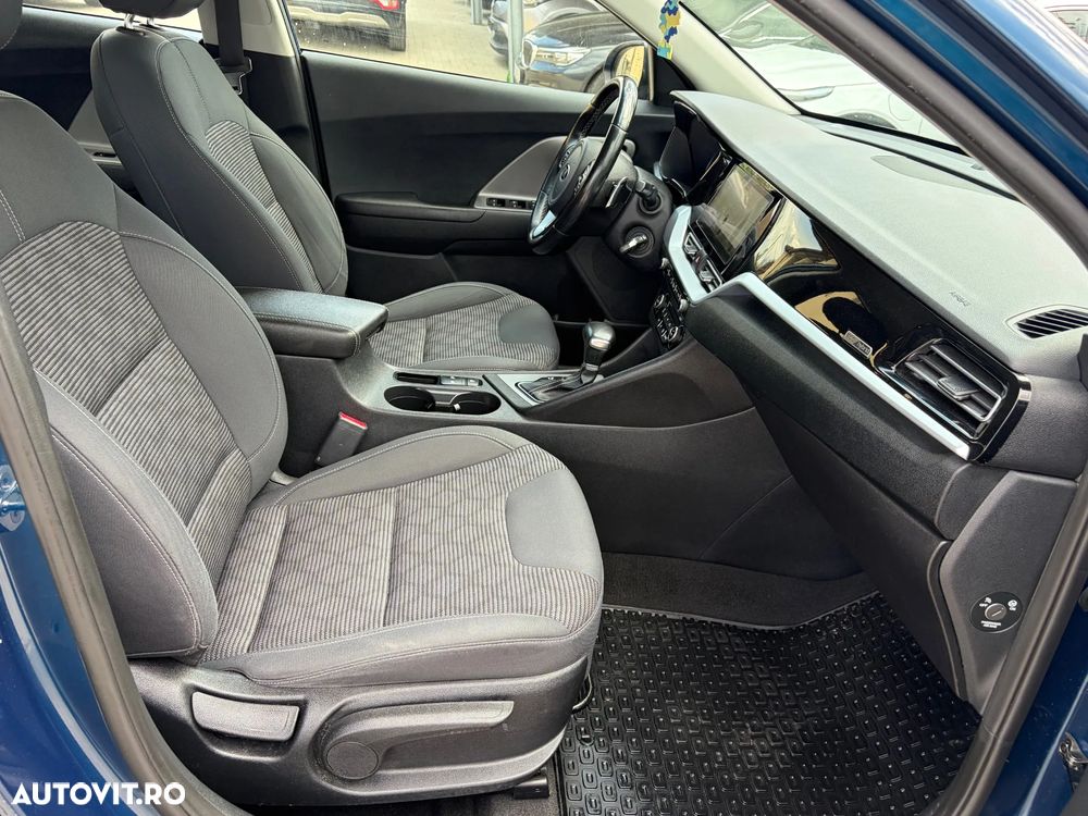 Kia Niro 1.6 GDI HEV 2WD OPF Aut. Vision - 23