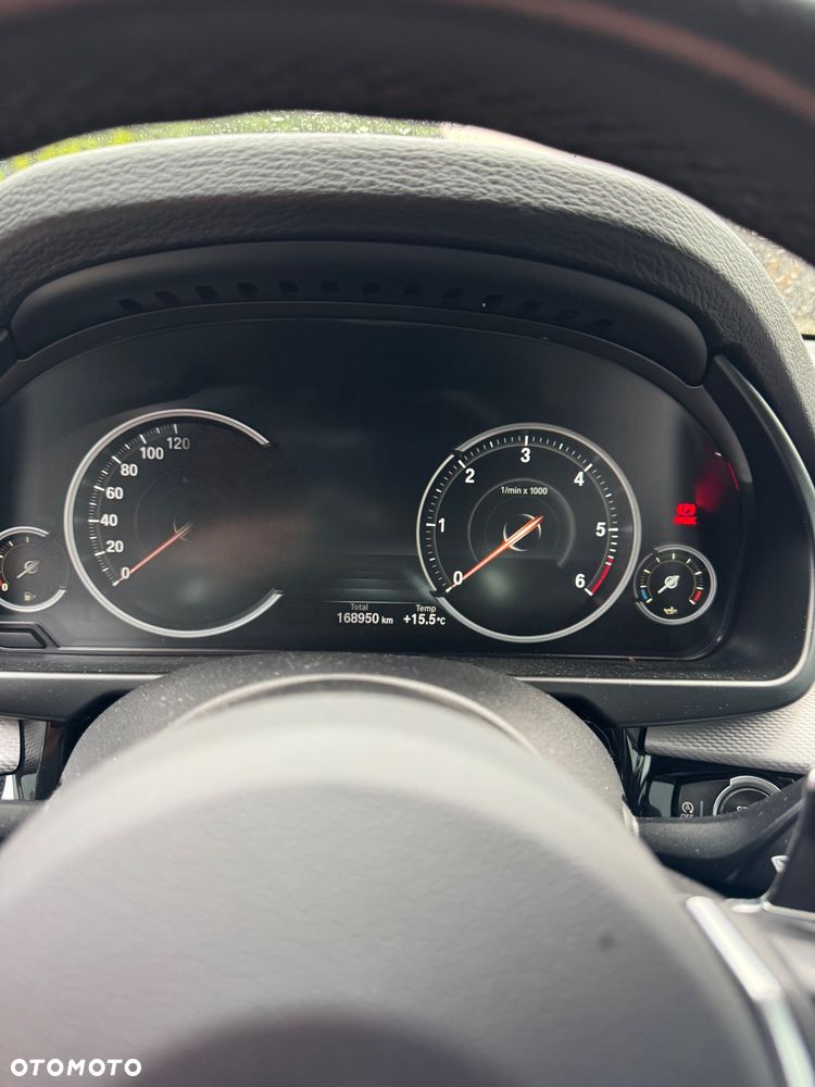 BMW X5 xDrive25d - 13