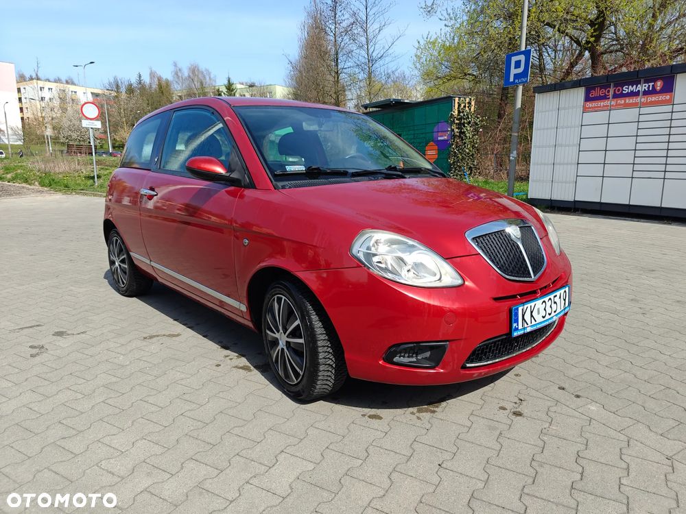 Lancia Ypsilon 1.4 16V Class - 6