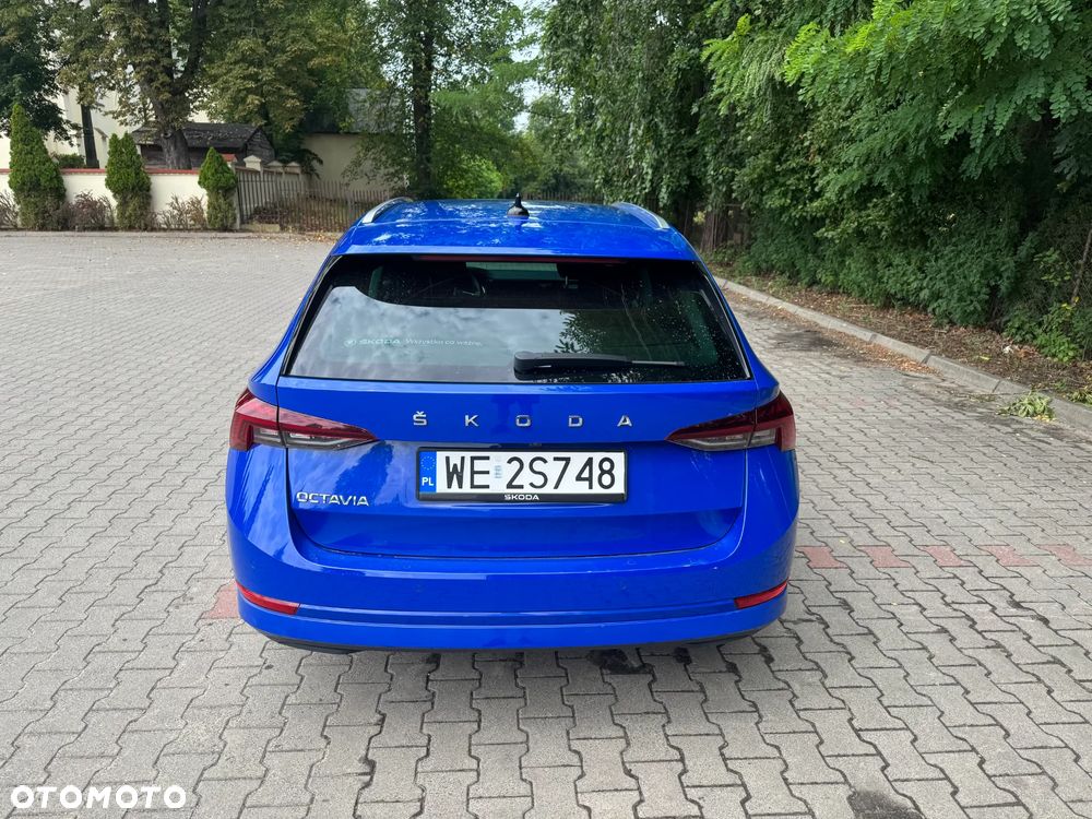Skoda Octavia 2.0 TDI Style DSG - 4