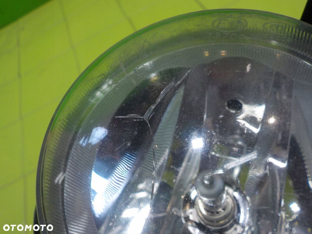 SSANGYONG RODIUS II TURISMO 2.0 B 14r halogen prawy - 6