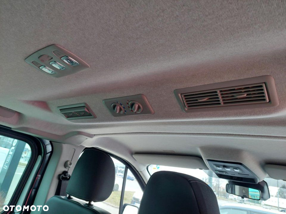 Renault Trafic - 9