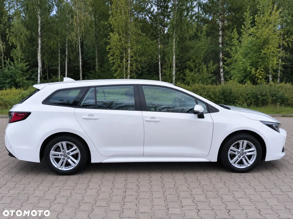 Toyota Corolla 2.0 Hybrid Comfort - 5