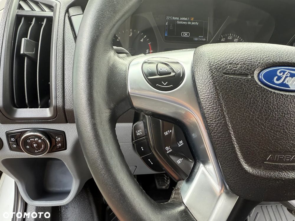 Ford Transit - 17