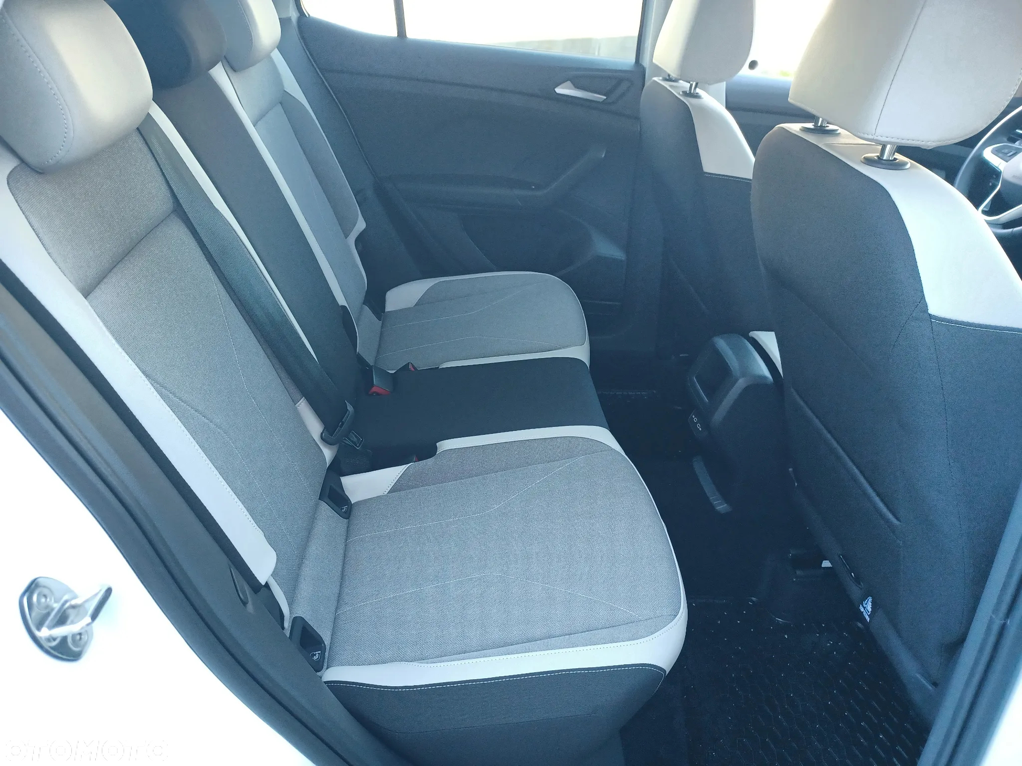 Volkswagen T-Cross 1.0 TSI Style DSG - 15