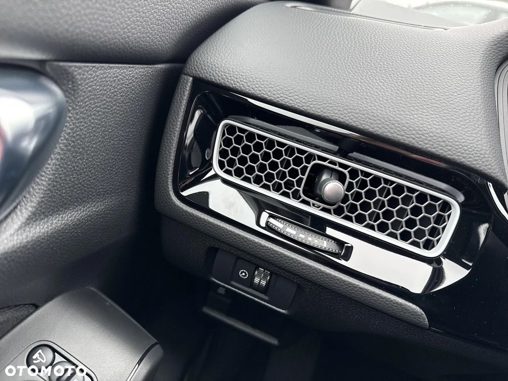 Honda Civic 2.0 i-MMD Sport CVT - 24